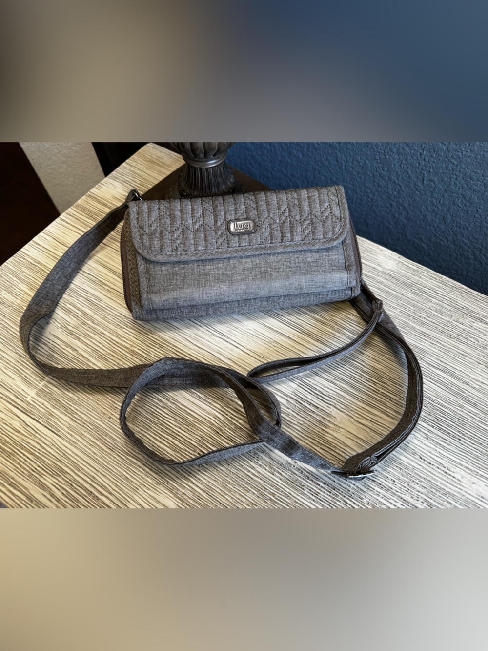 lug Kickflip Quilted Gray Crossbody Wallet